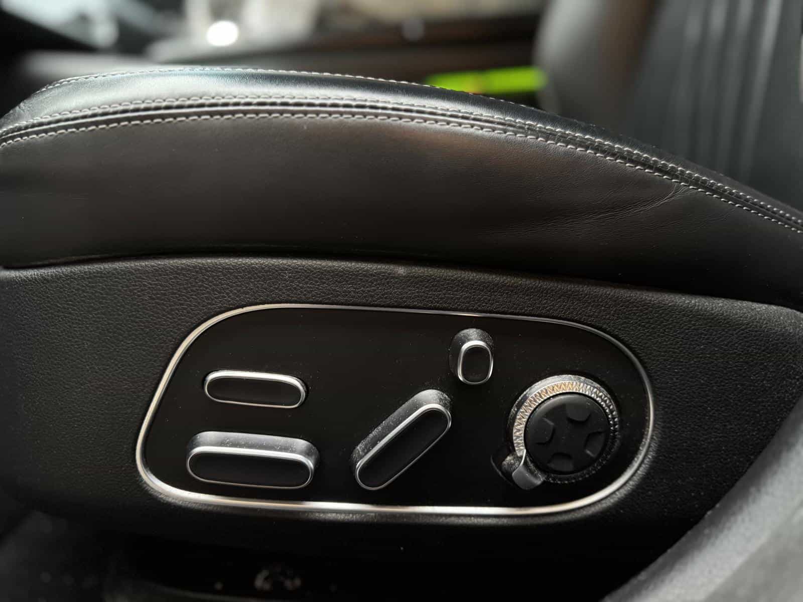 2023 Genesis G90 3.5T e-SC - Image 12