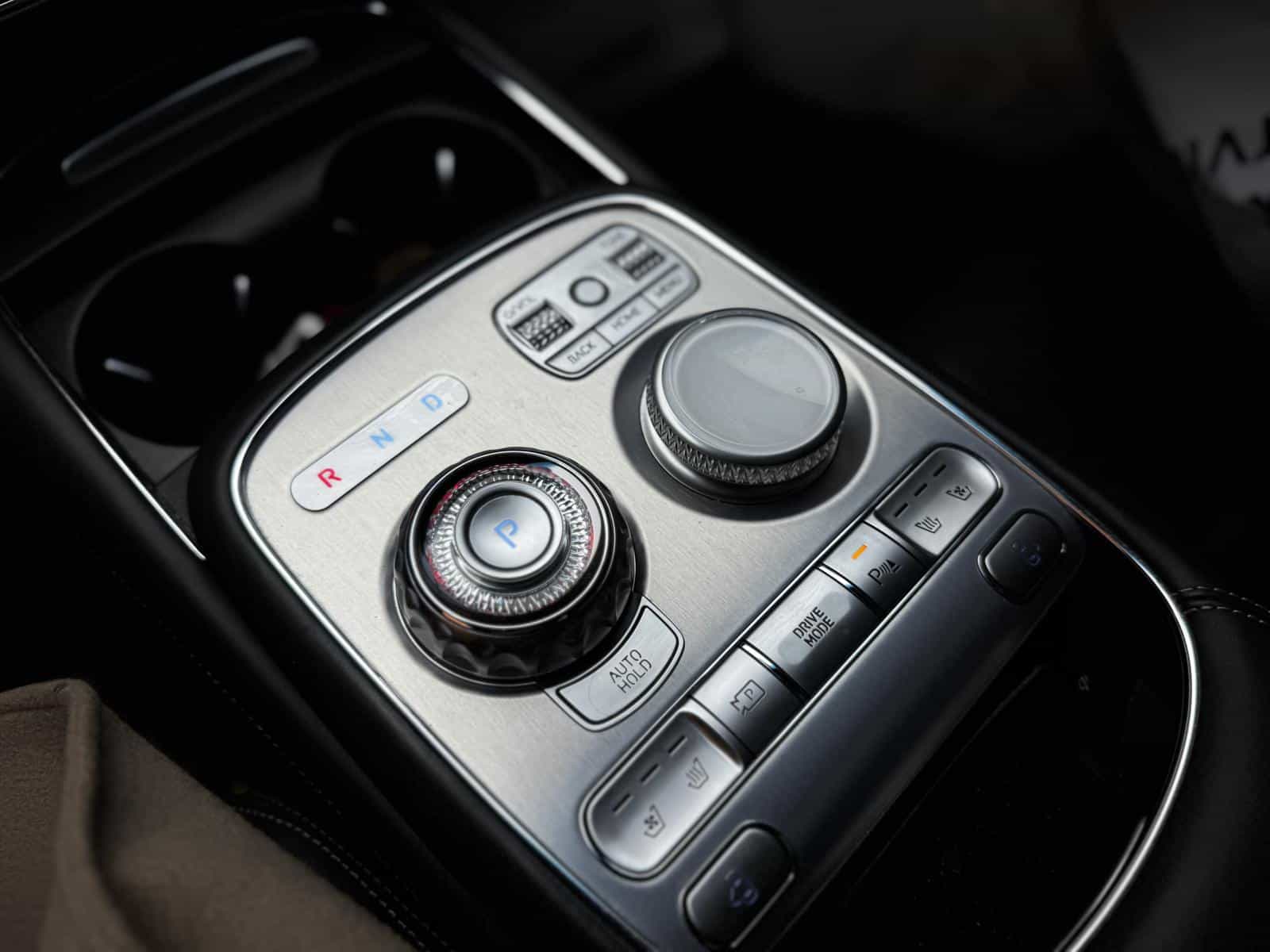 2023 Genesis G90 3.5T e-SC - Image 20