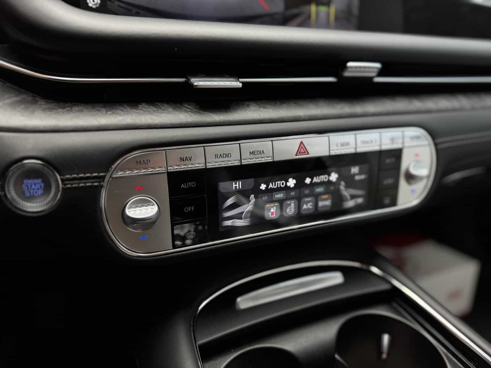 2023 Genesis G90 3.5T e-SC - Image 19