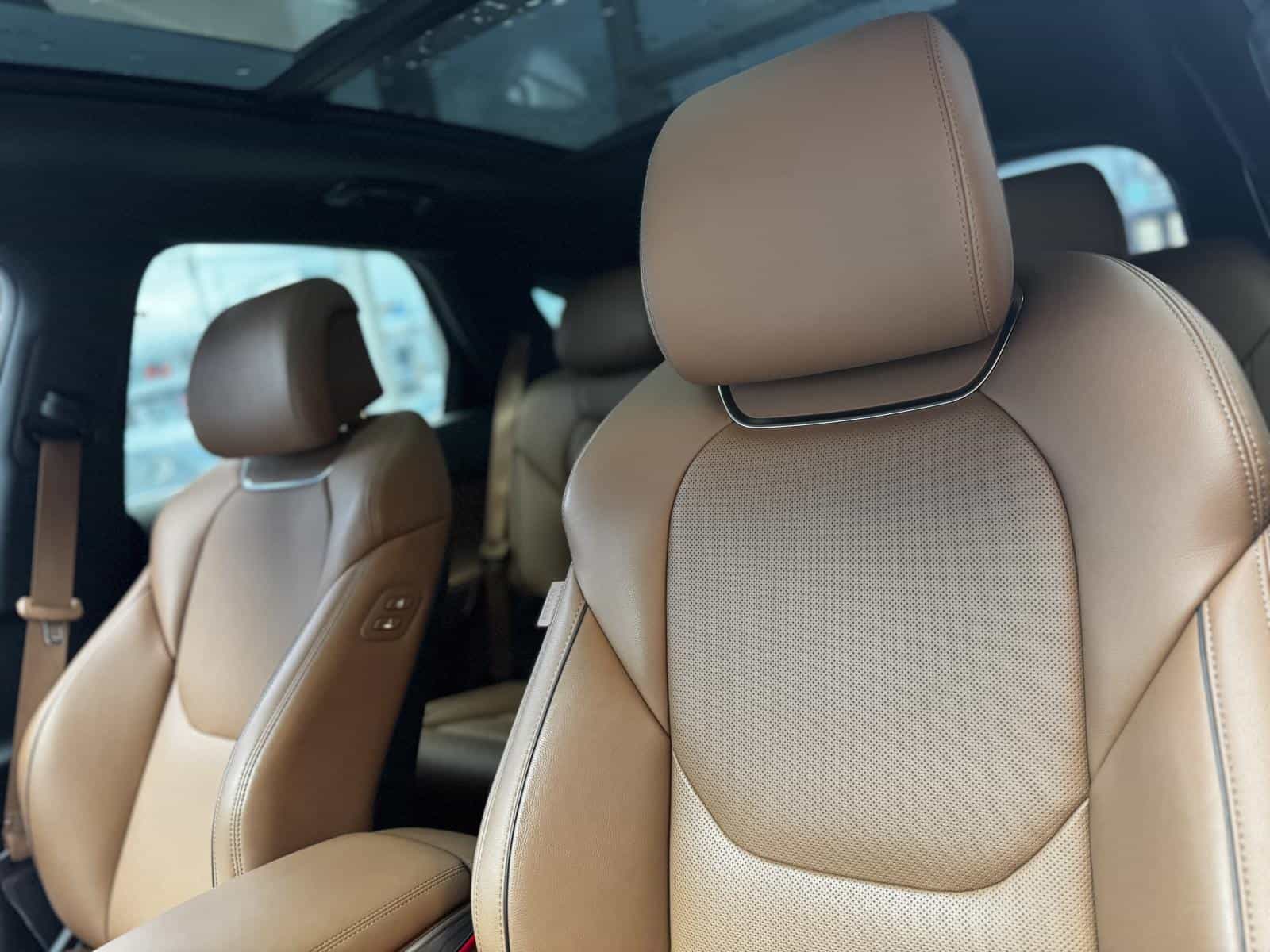 2025 Genesis GV70 Advanced 2.5T - Image 16