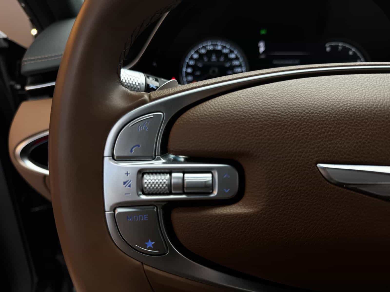 2025 Genesis GV70 Advanced 2.5T - Image 18