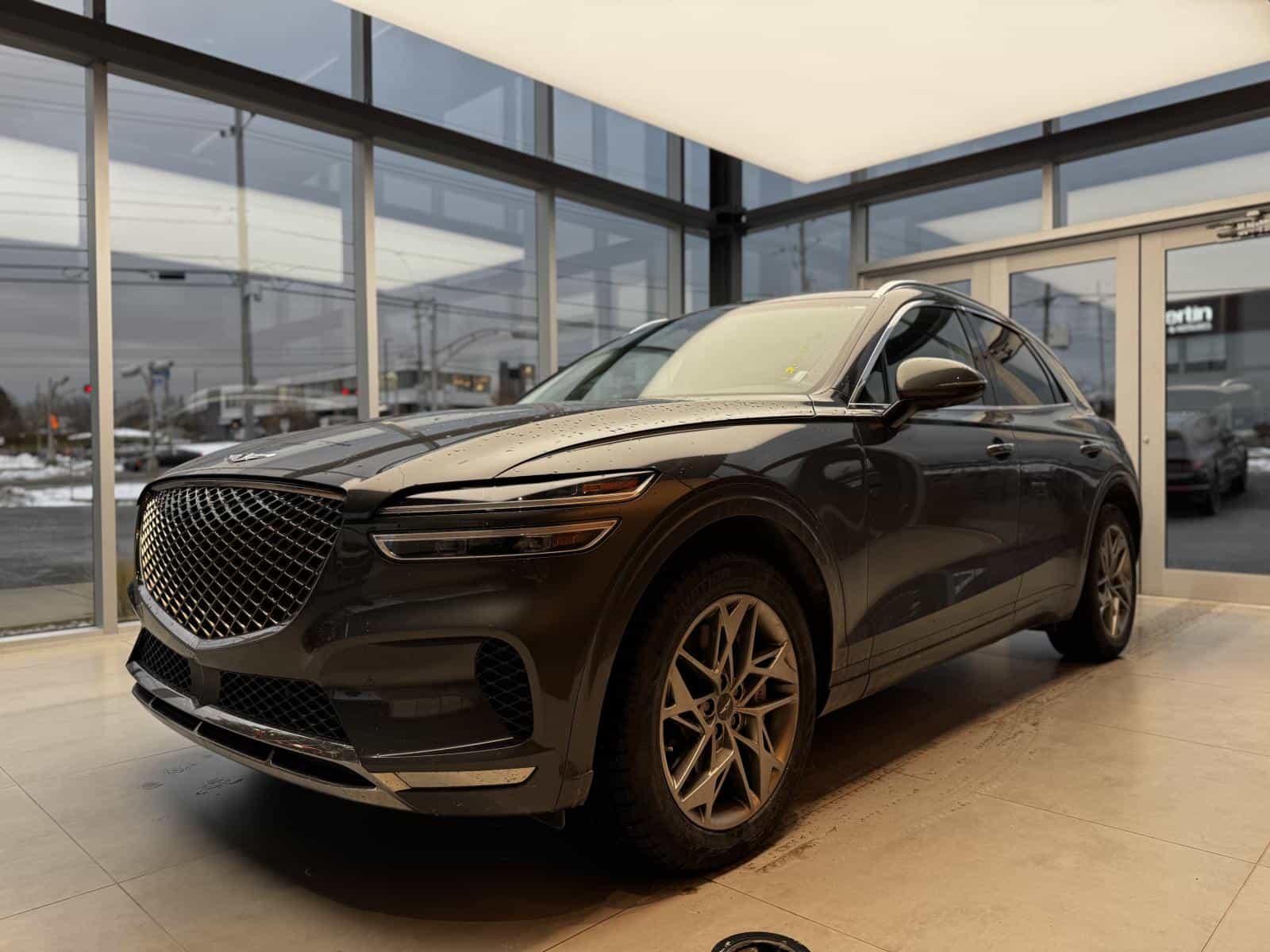 2025 Genesis GV70 Advanced 2.5T - Image 4