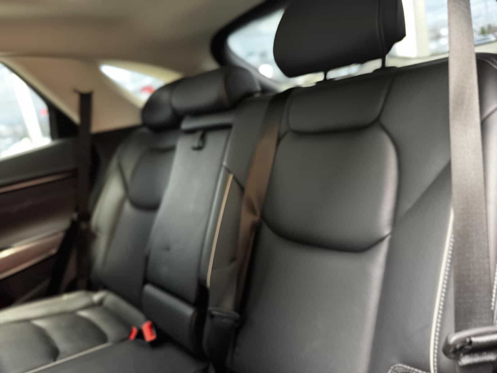 2025 Genesis GV70 Advanced 2.5T - Image 11