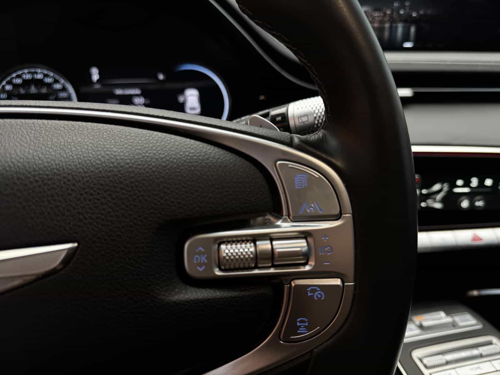 2025 Genesis GV70 Advanced 2.5T - Image 20