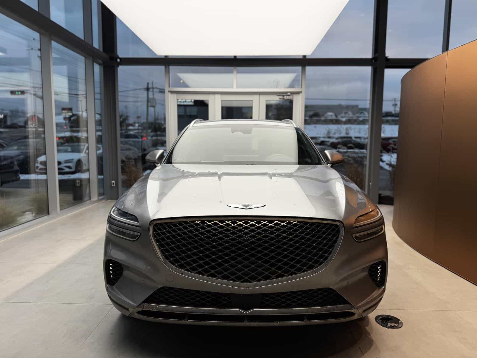 2024 Genesis GV70 Advanced Plus 2.5T - Image 3