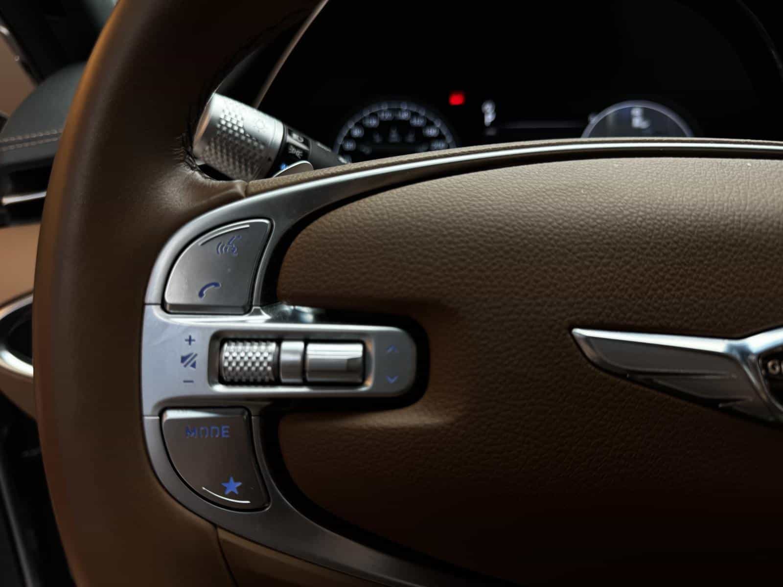 2024 Genesis GV70 Advanced Plus 2.5T - Image 18