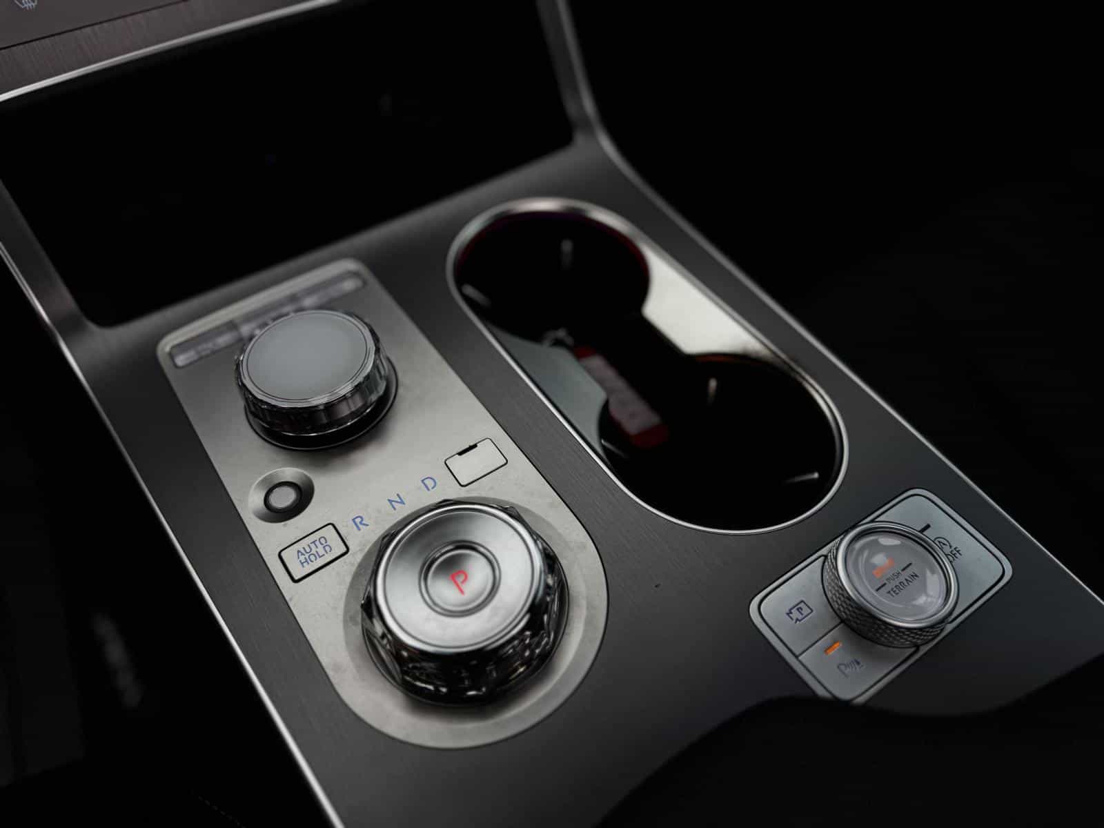 2025 Genesis GV80 2.5T ADVANCED TECHNOLOGY PACKAGE AWD - Image 23