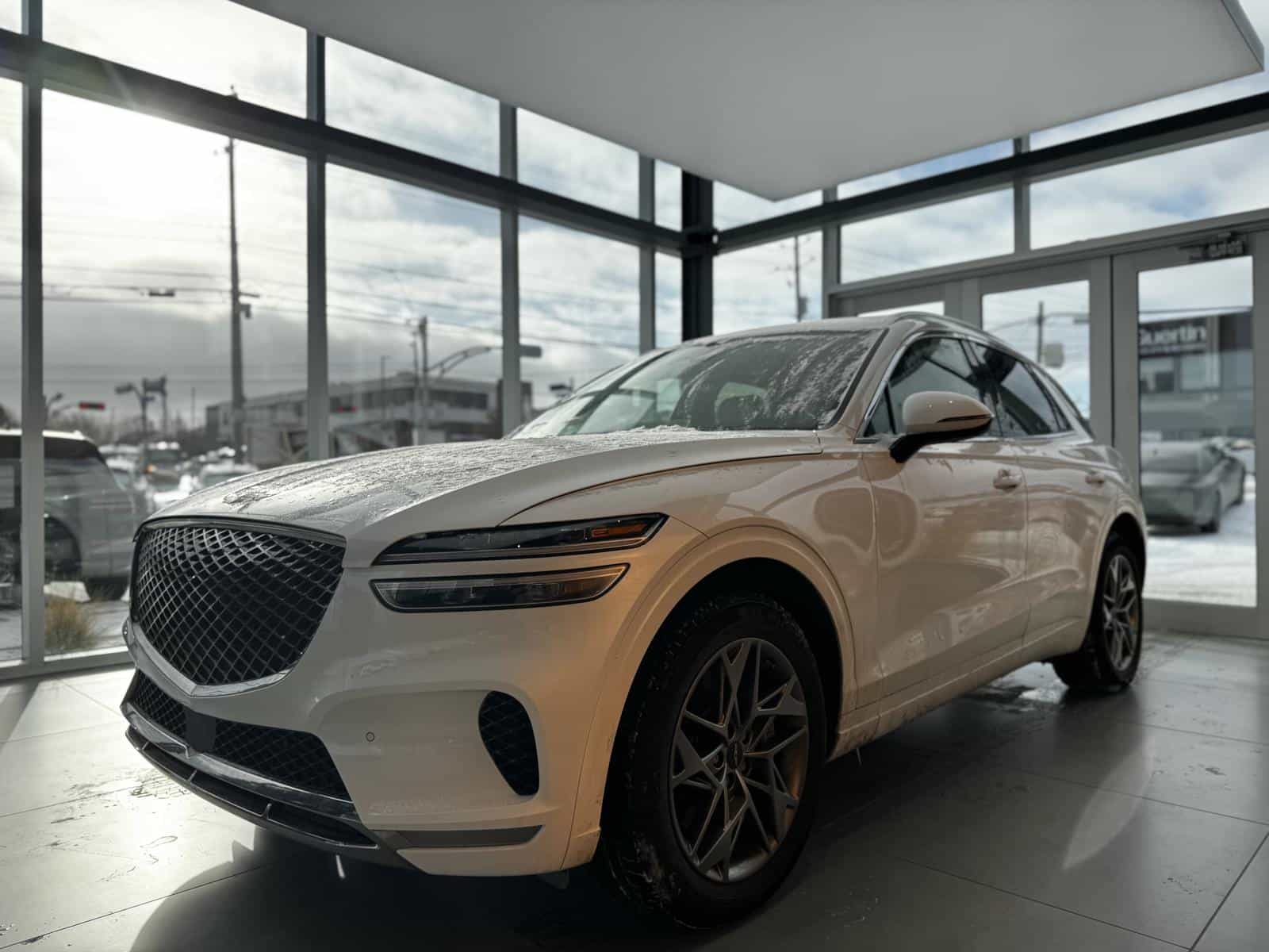 2024 Genesis GV70 Advanced 2.5T - Image 4