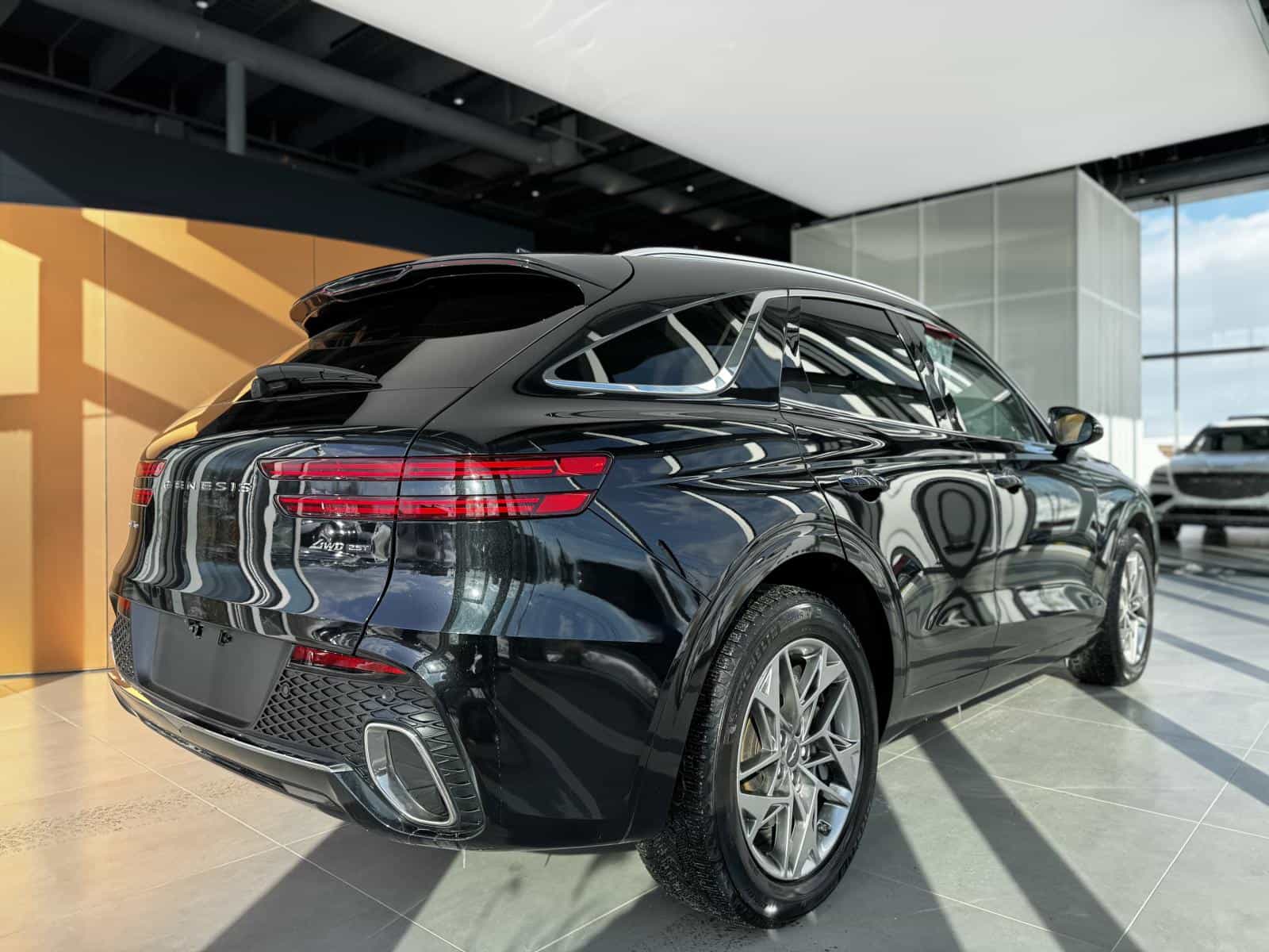 2024 Genesis GV70 Advanced 2.5T - Image 9