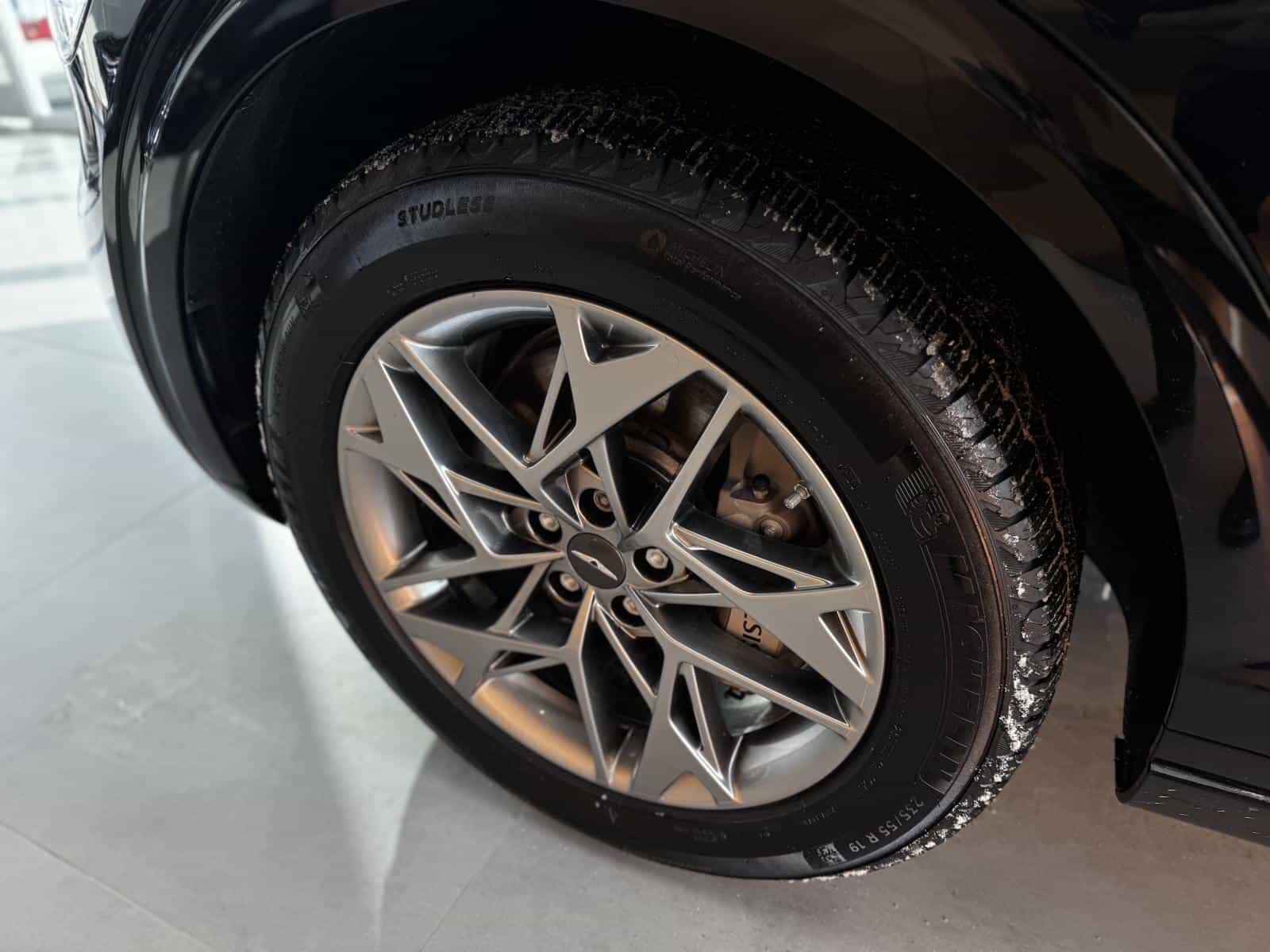 2024 Genesis GV70 Advanced 2.5T - Image 6