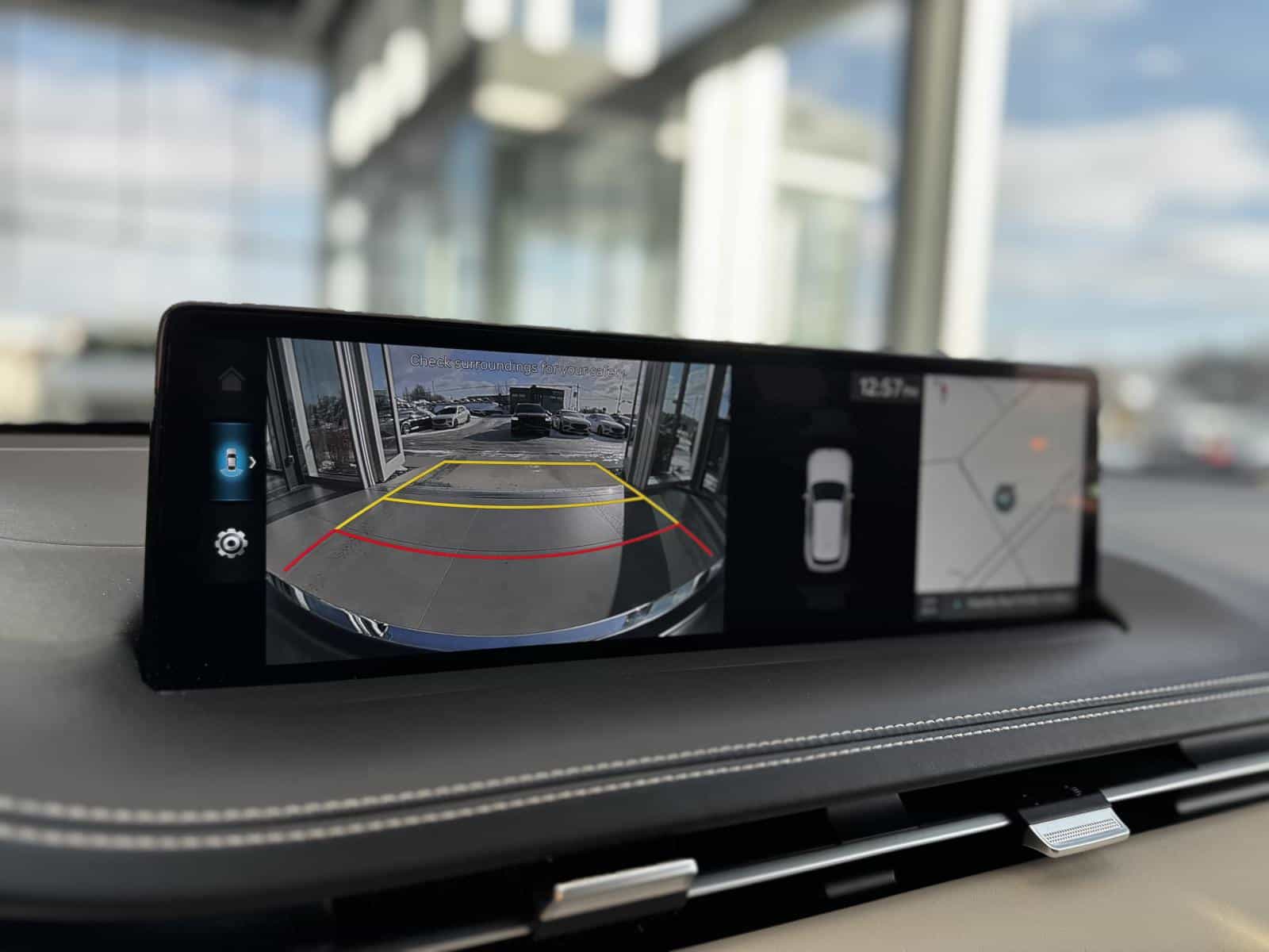 2024 Genesis GV70 Advanced 2.5T - Image 21