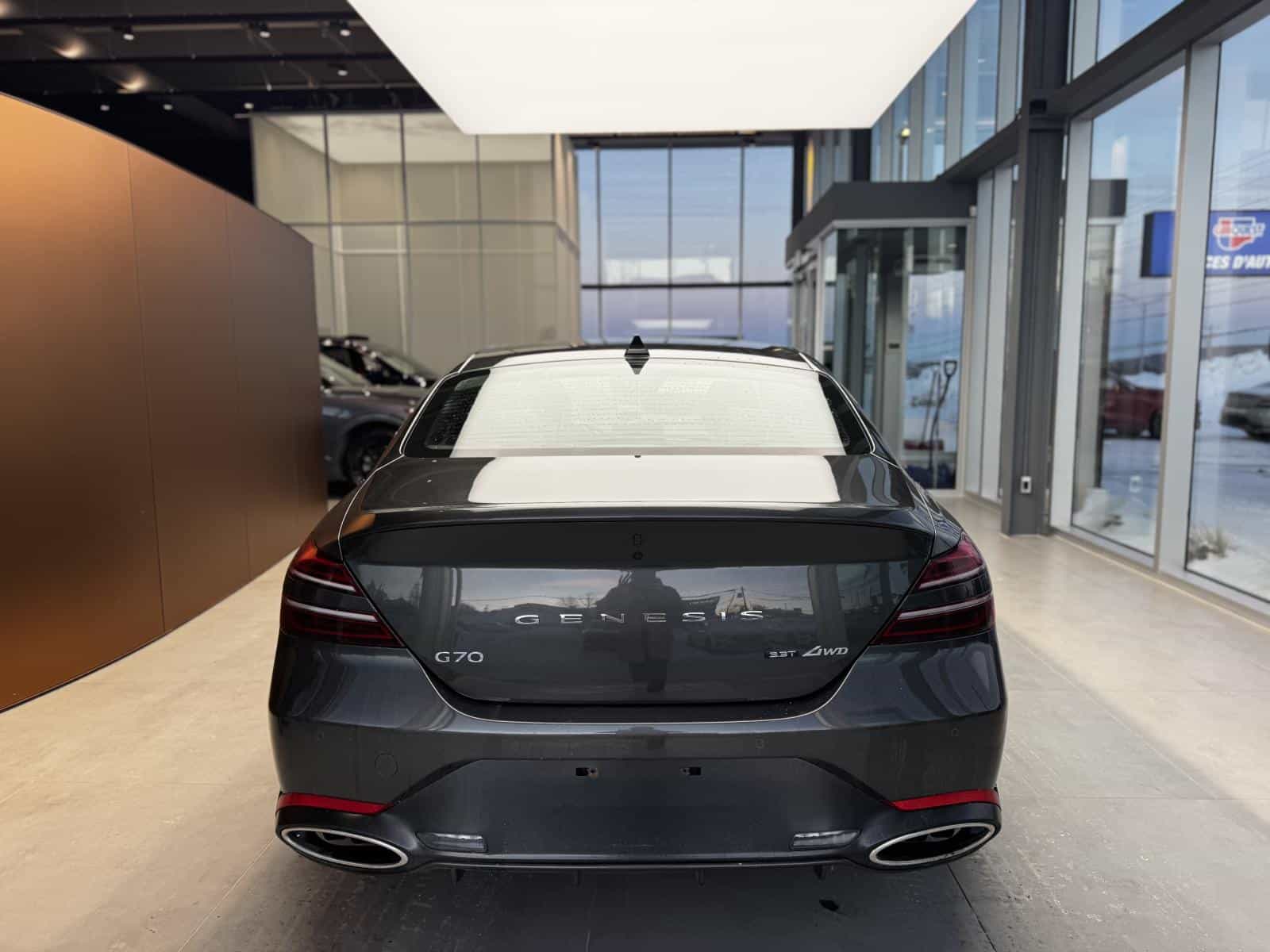 2023 Genesis G70 3.3T Sport - Image 7