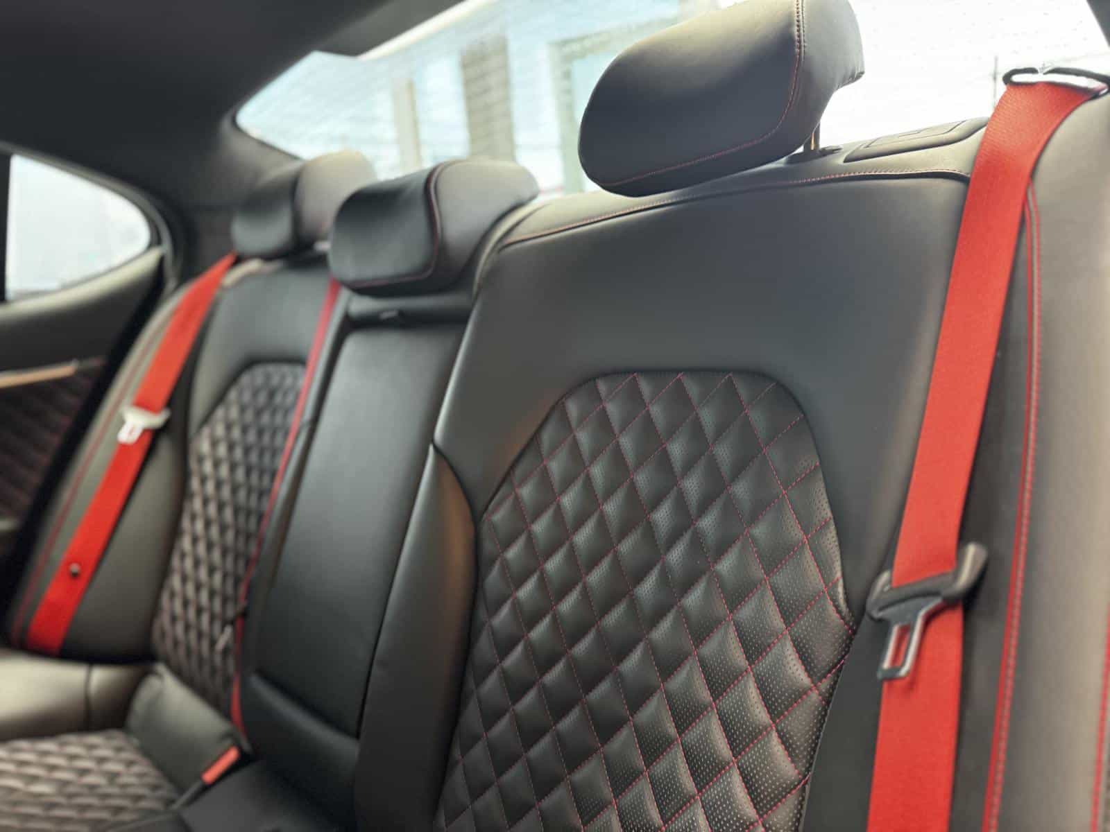 2023 Genesis G70 3.3T Sport - Image 11