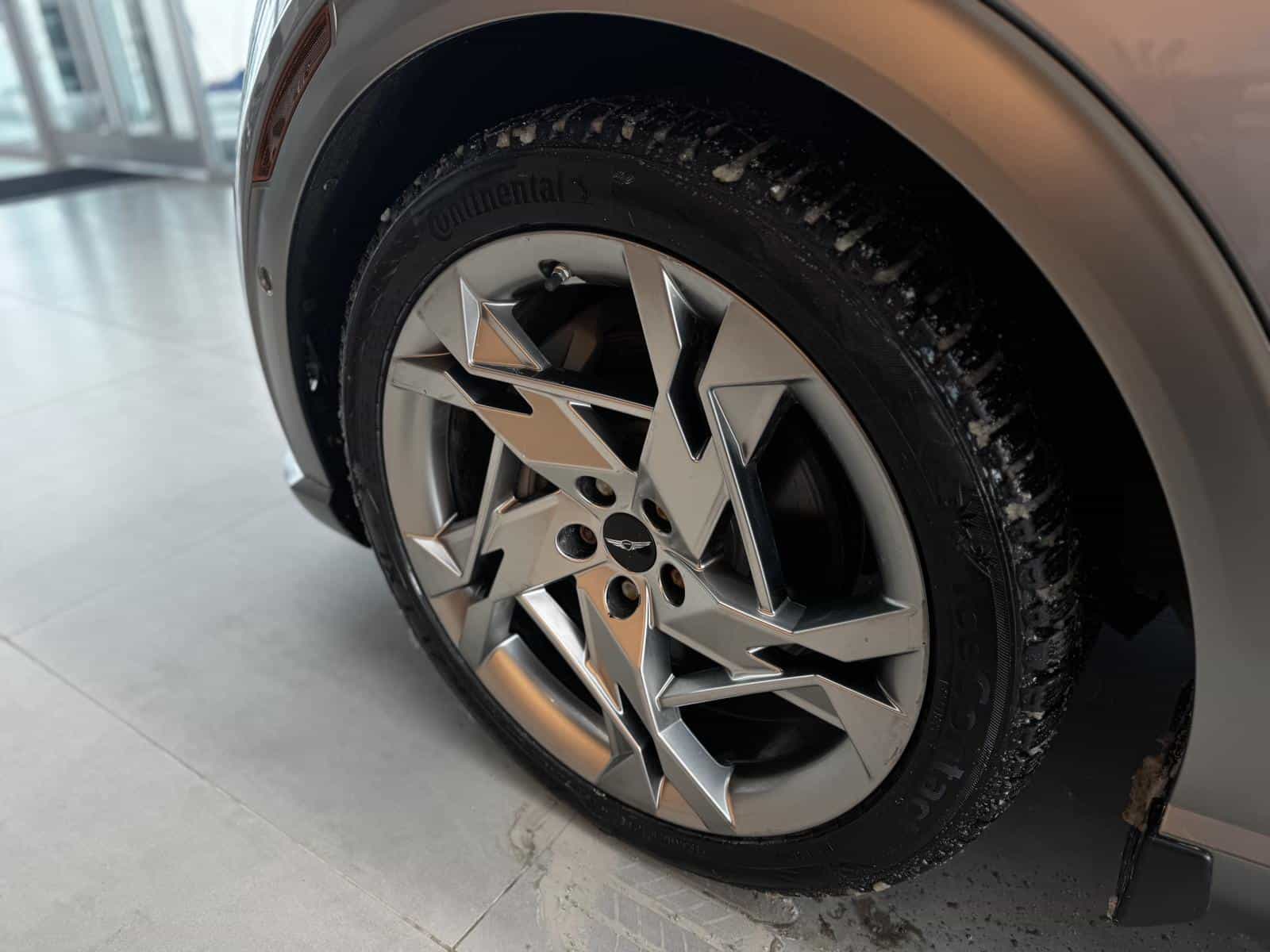 2023 Genesis GV60 Performance - Image 5