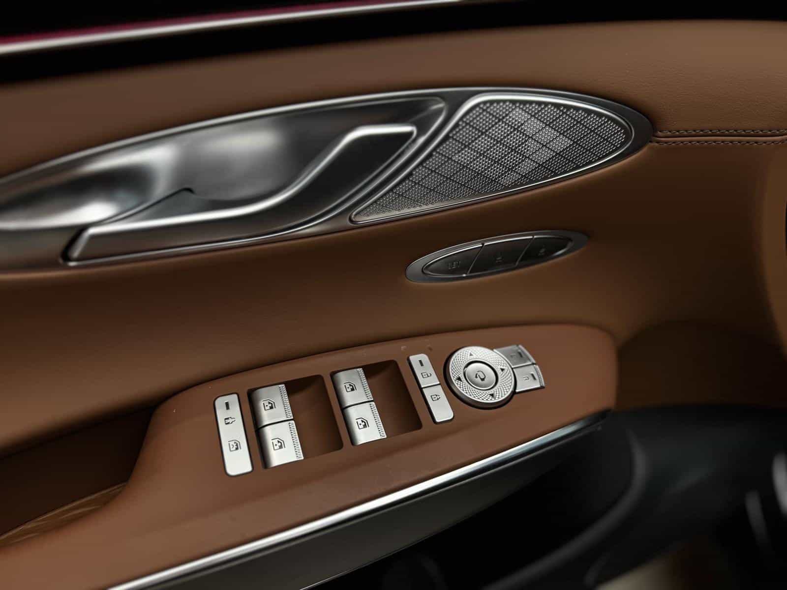 2026 Genesis GV70 Advanced Tech 2.5T - Image 11