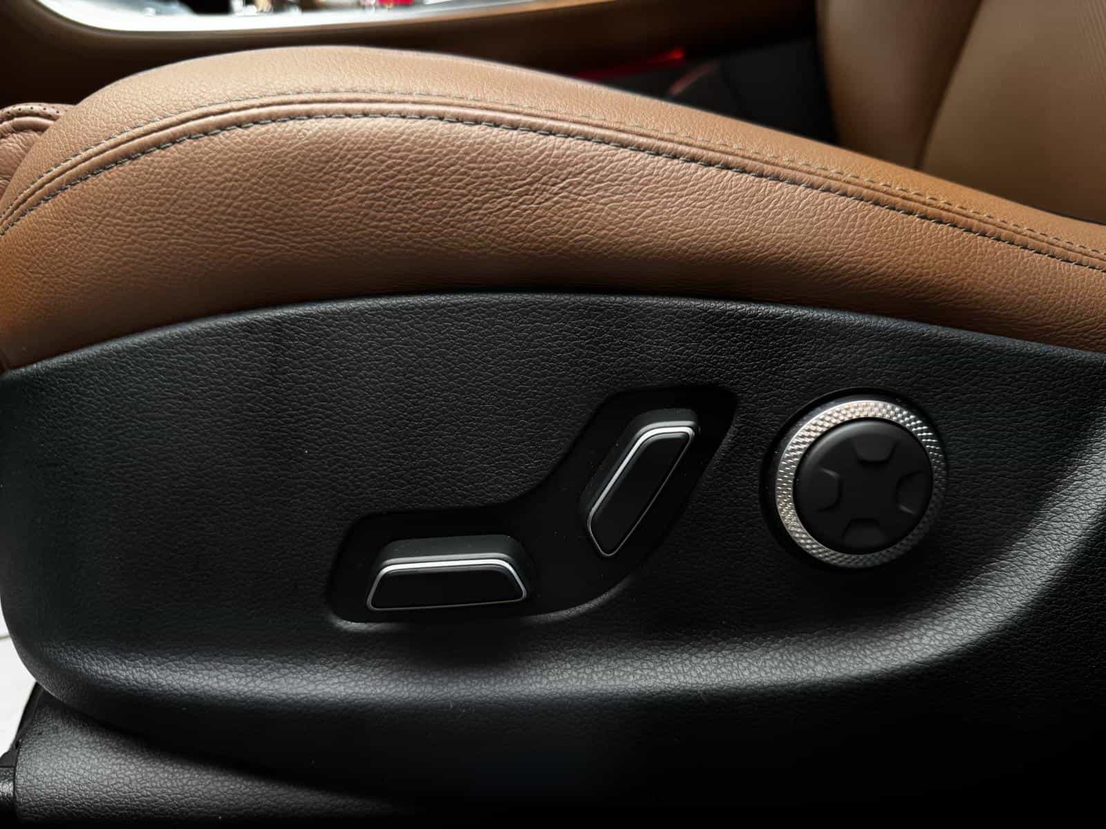 2026 Genesis GV70 Advanced Tech 2.5T - Image 12