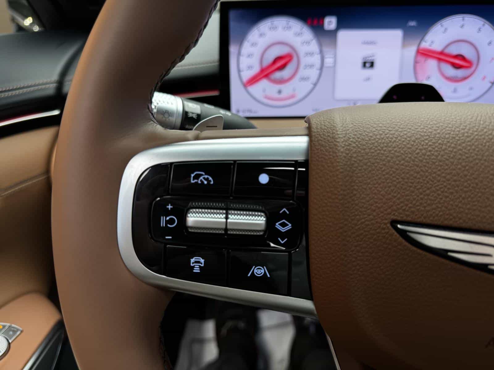 2026 Genesis GV70 Advanced Tech 2.5T - Image 16