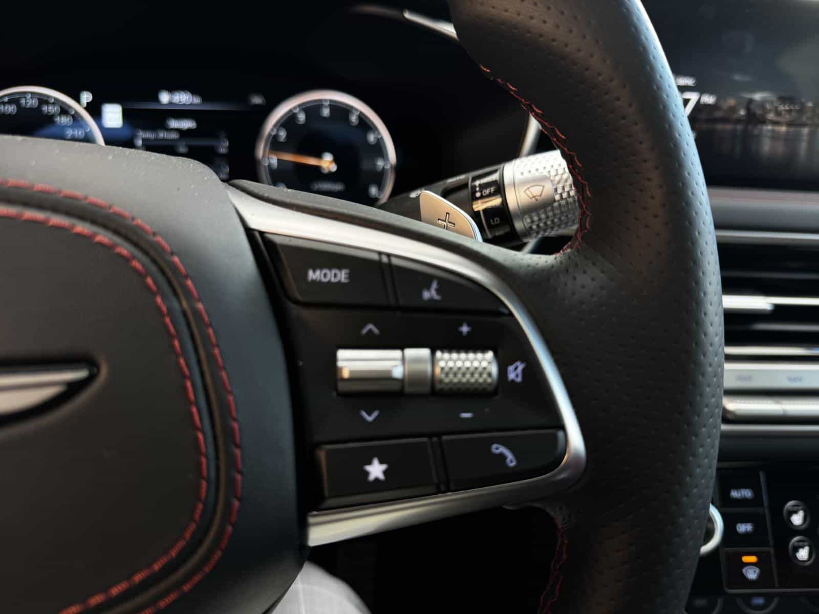 2026 Genesis G70 Sport 3.3T - Image 18