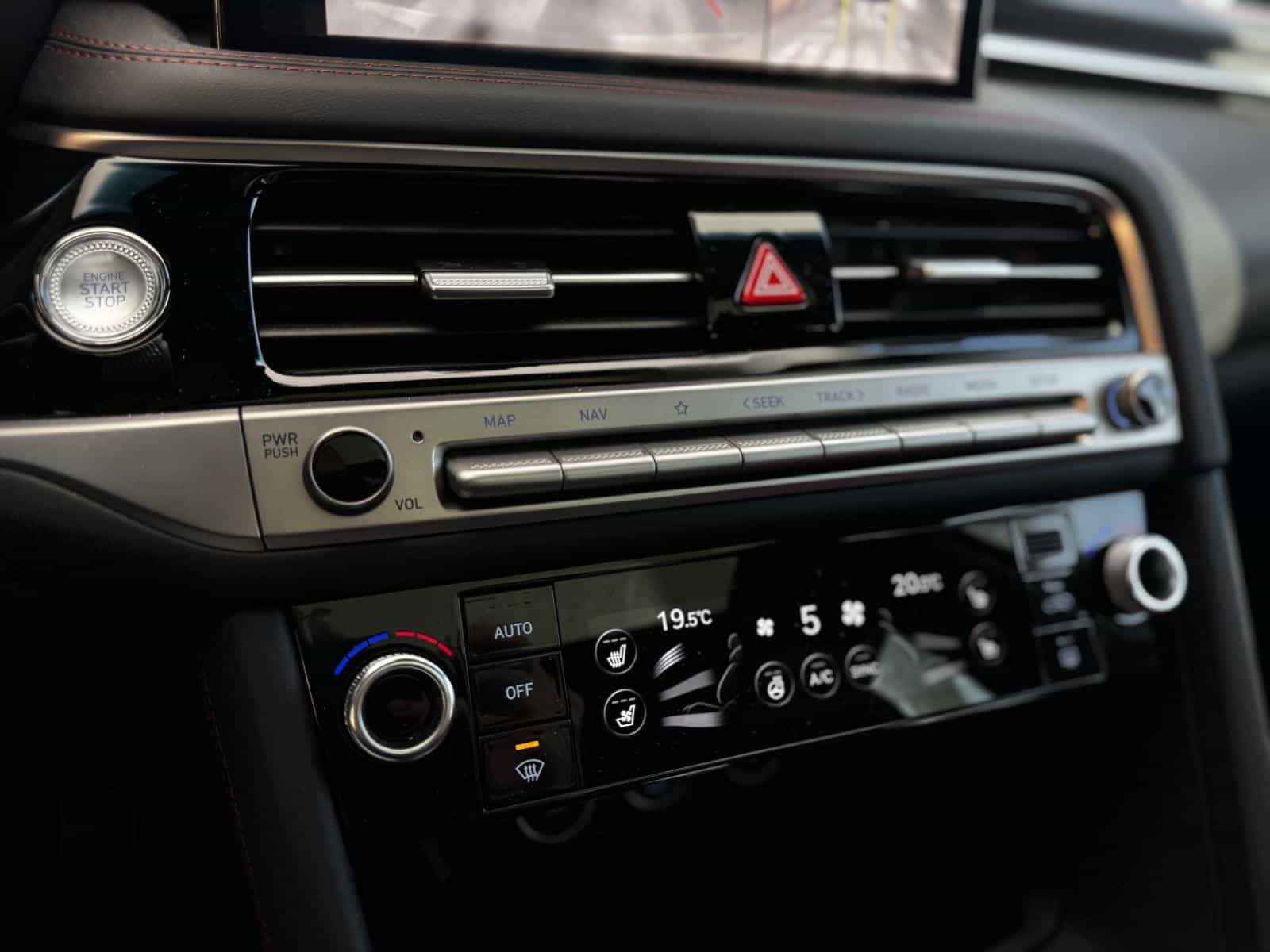 2026 Genesis G70 Sport 3.3T - Image 20