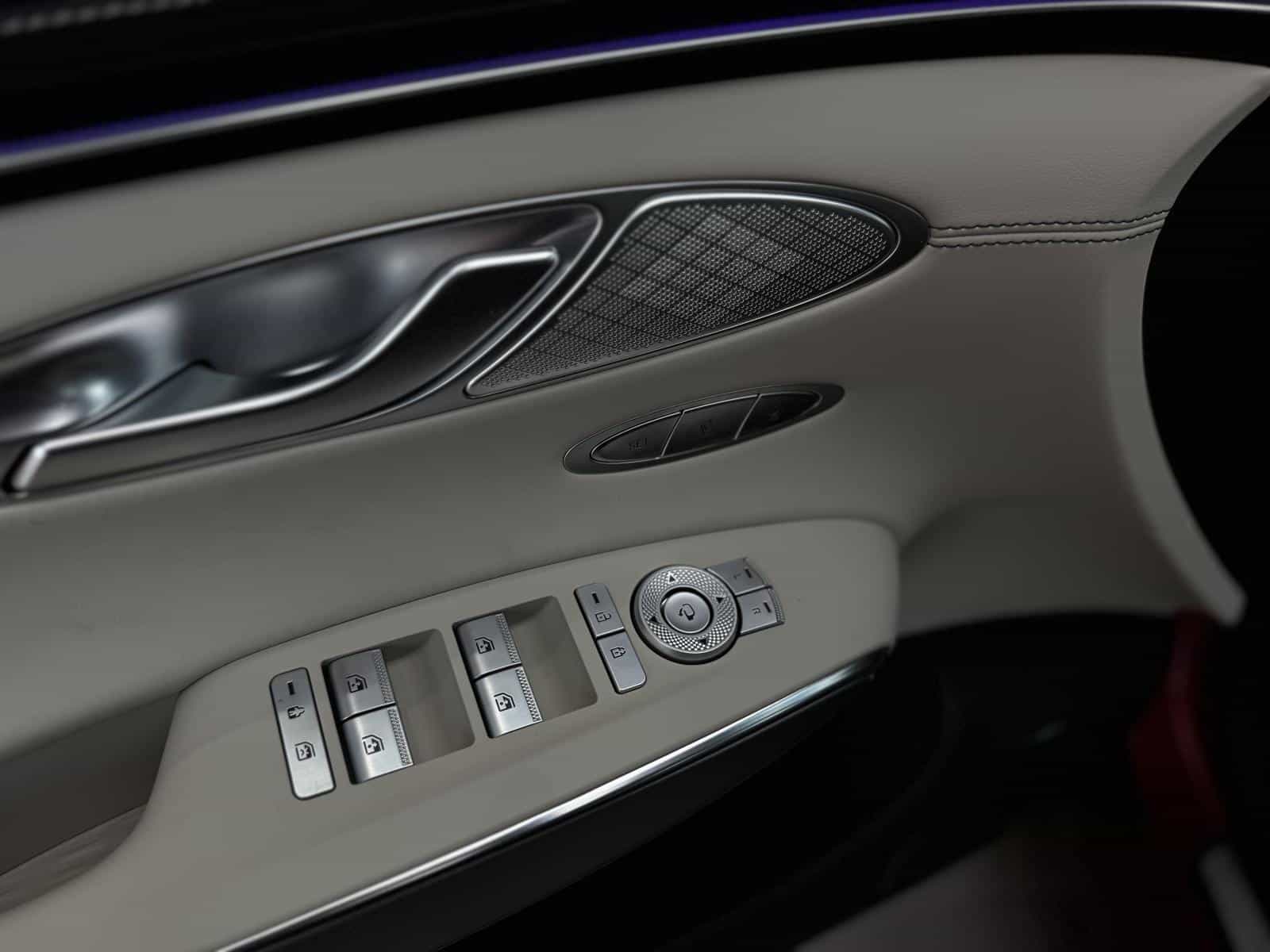 2026 Genesis GV70 Advanced Tech 2.5T - Image 12