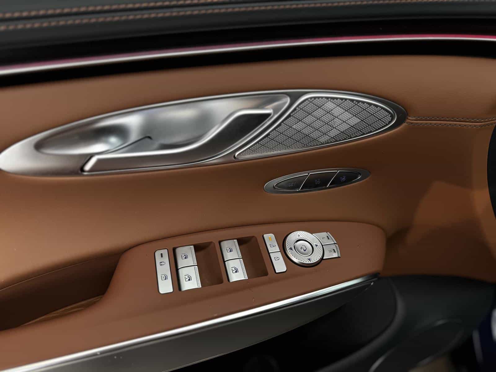 2026 Genesis GV70 Advanced Tech 2.5T - Image 12