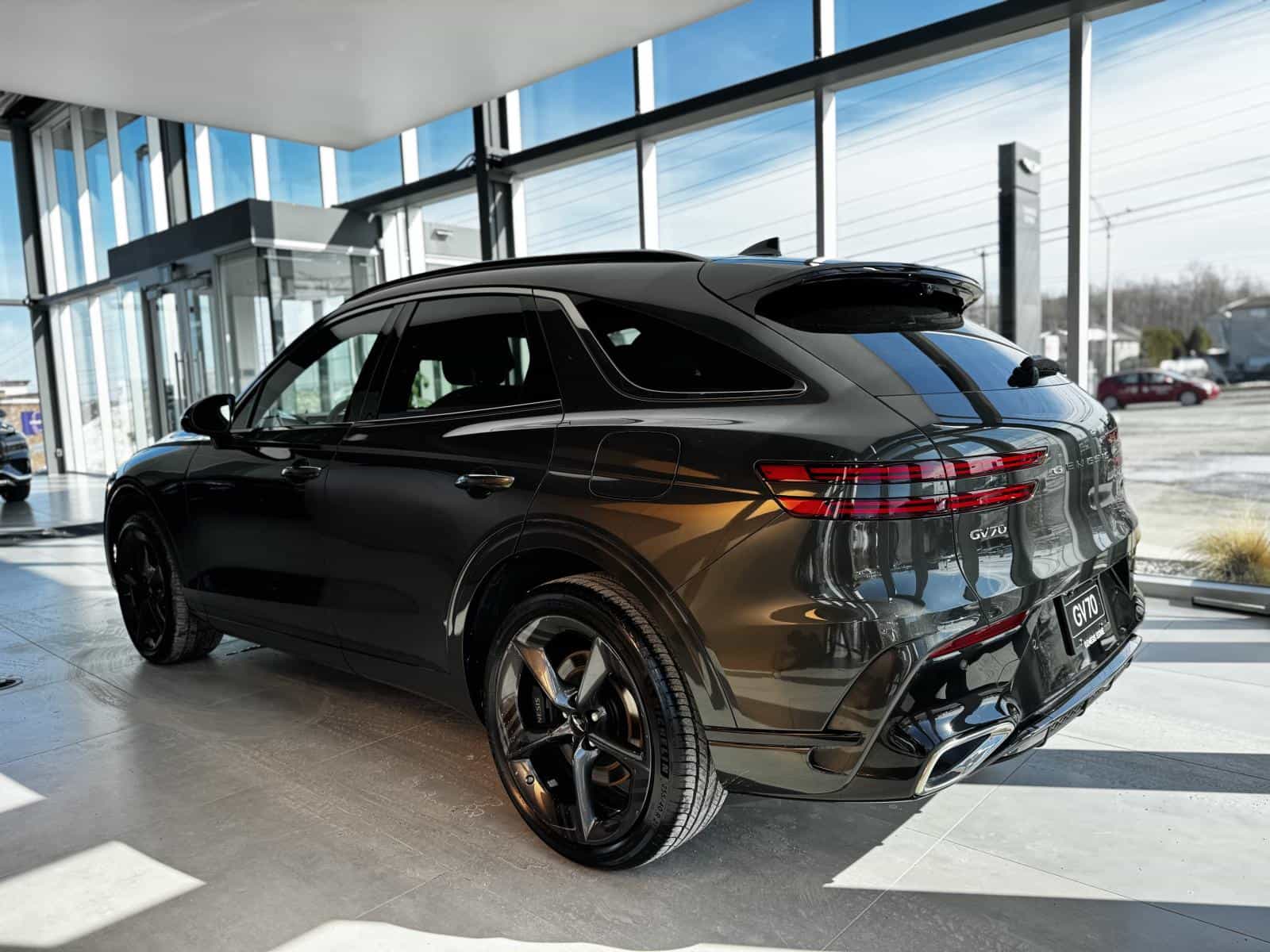 2026 Genesis GV70 Sport 3.5T - Image 6