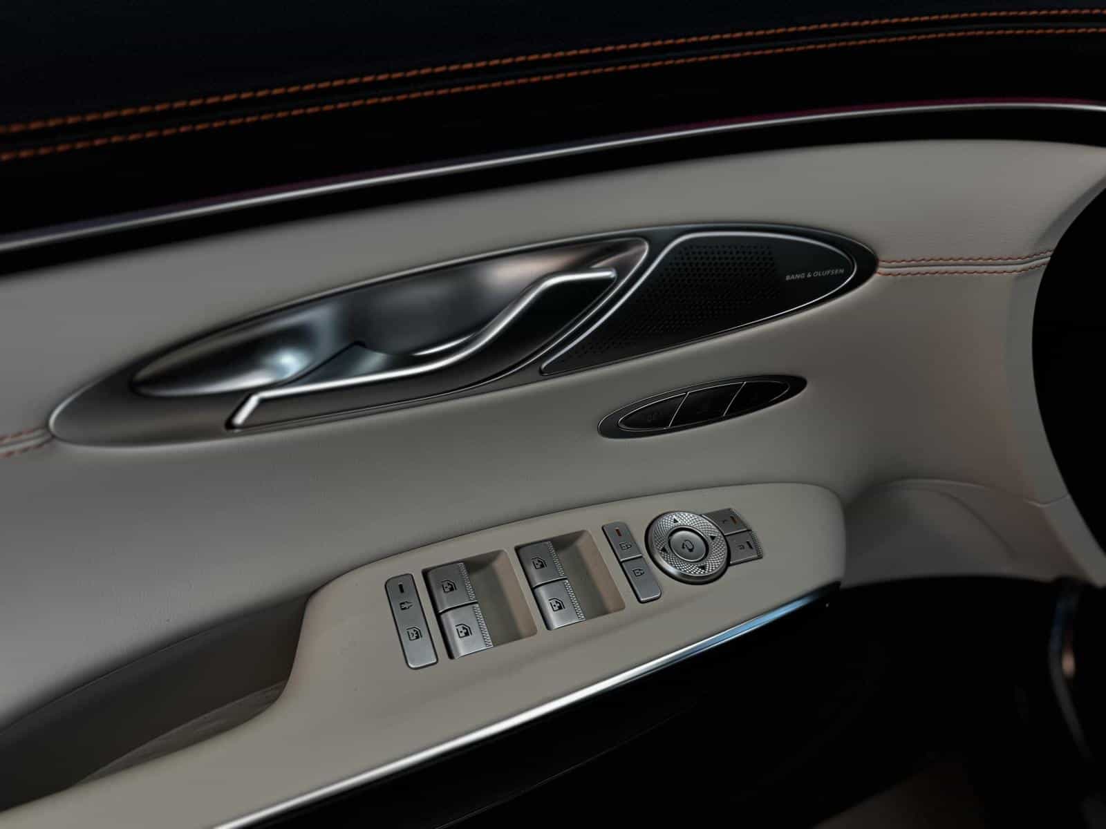 2026 Genesis GV70 Sport 3.5T - Image 14