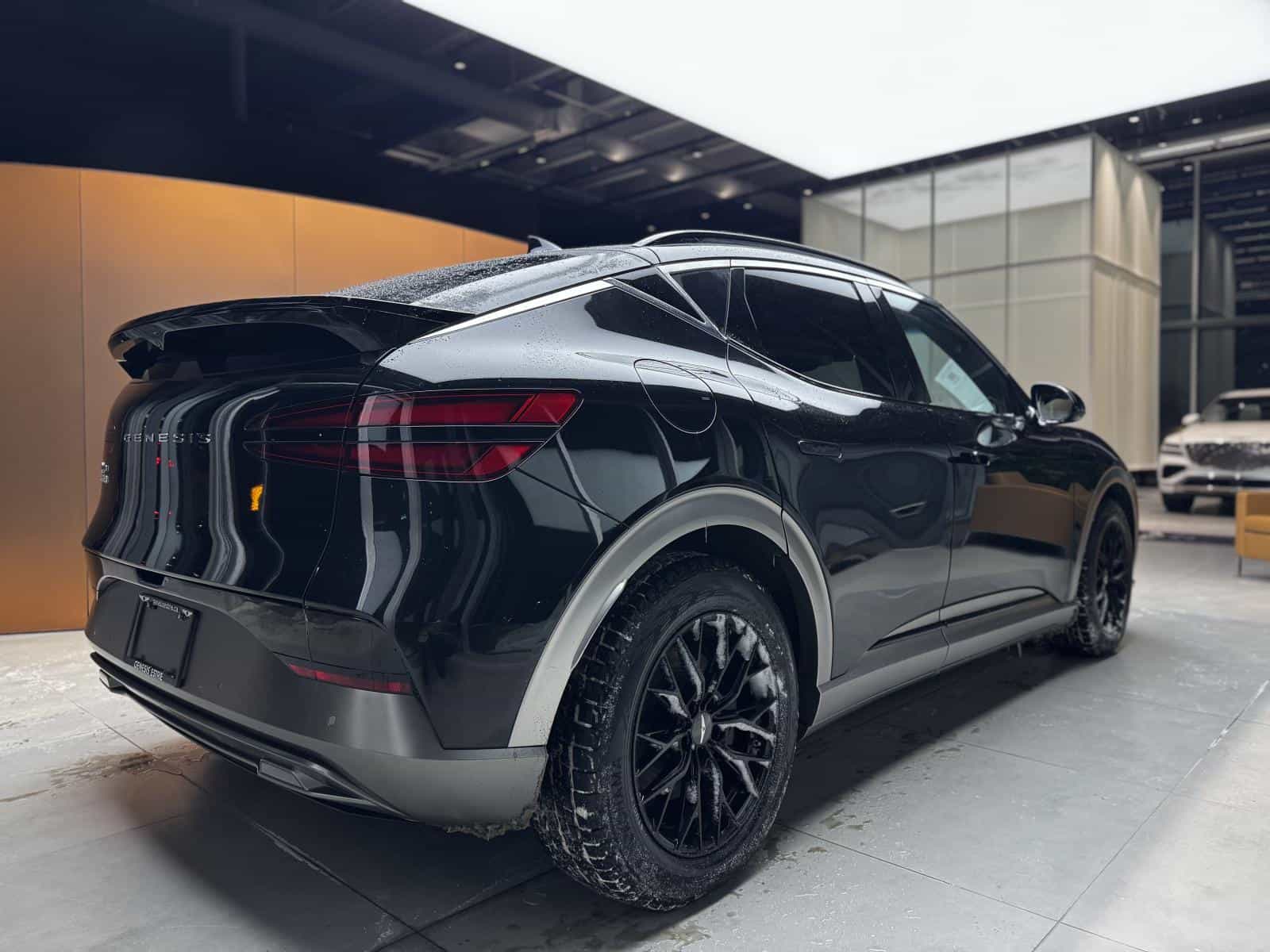 2023 Genesis GV60 Advanced - Image 7