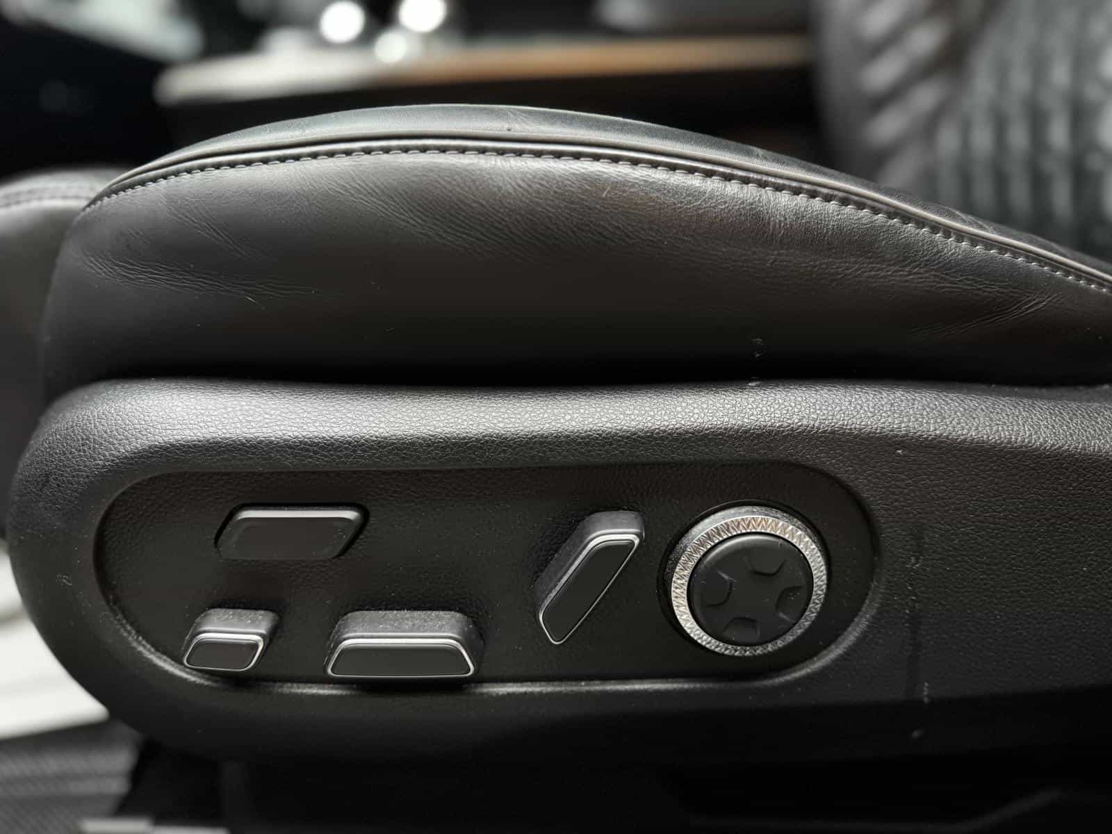 2023 Genesis GV60 Advanced - Image 12