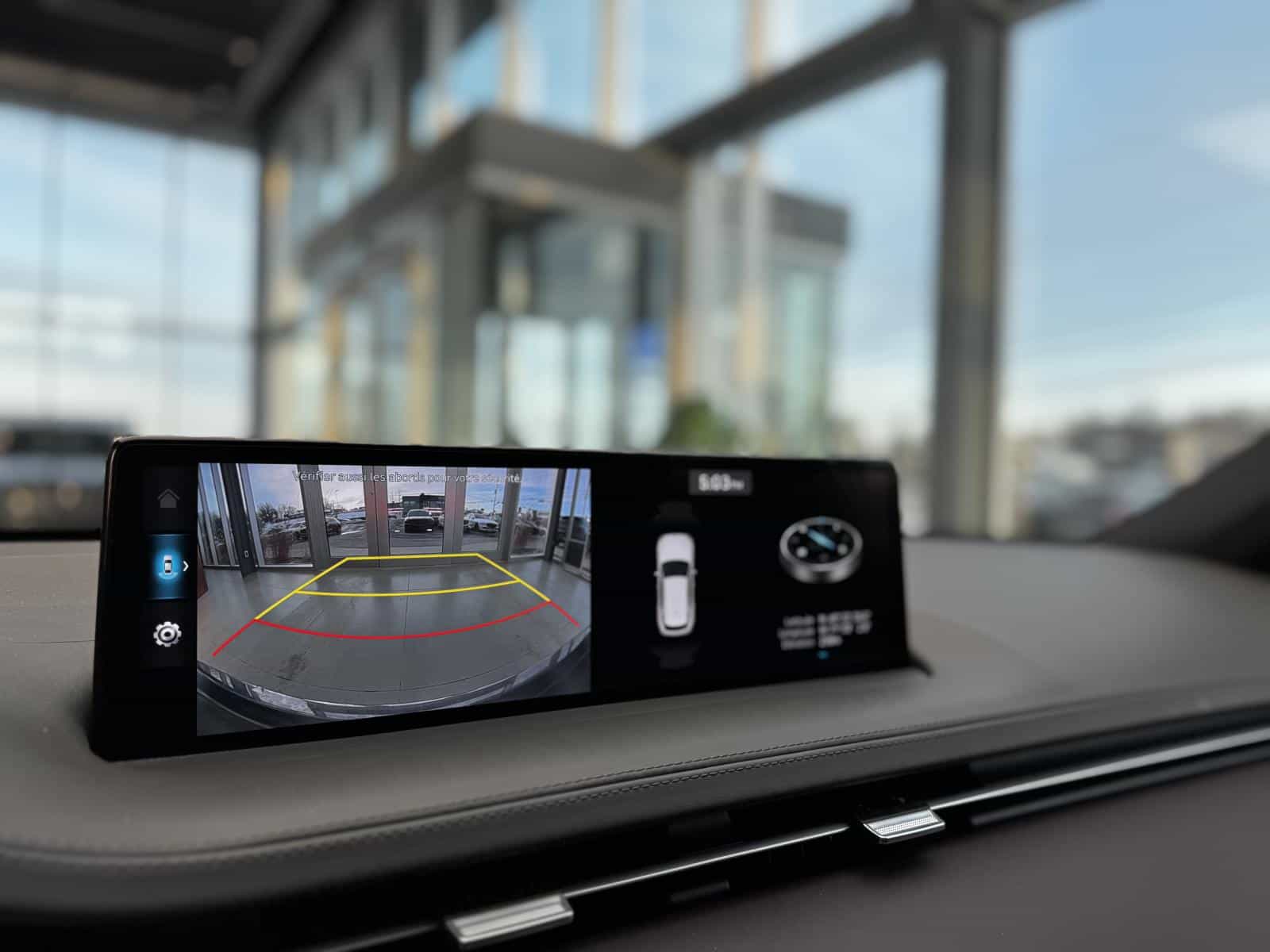 2025 Genesis GV70 Advanced 2.5T - Image 22