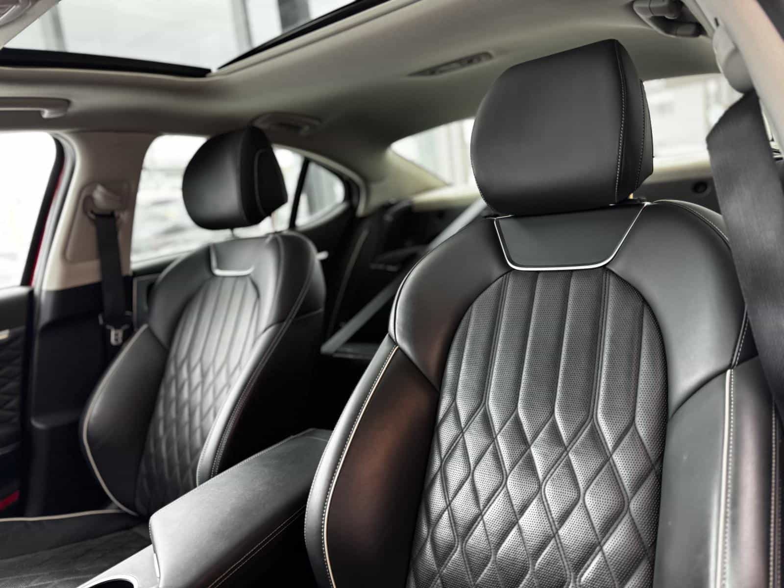 2020 Genesis G70 Prestige 2.0T - Image 13