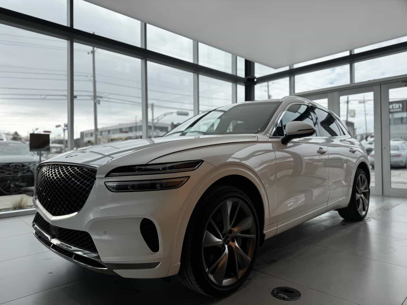 2025 Genesis GV70 Advanced Plus 2.5T - Image 4