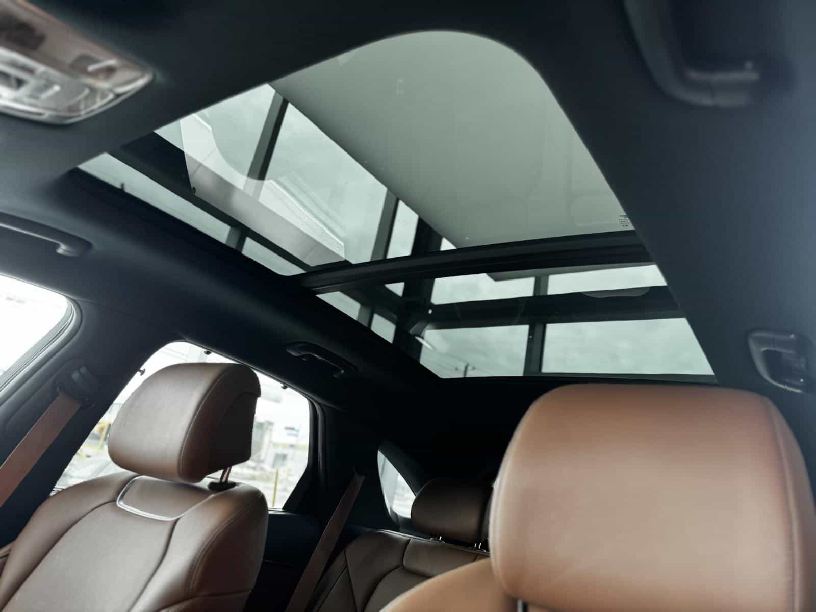 2025 Genesis GV70 Advanced Plus 2.5T - Image 15