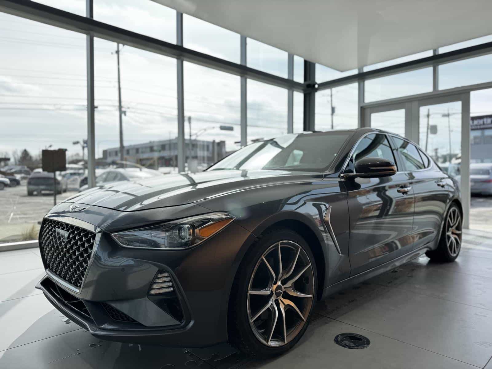 2019 Genesis G70 Prestige 2.0T - Image 4