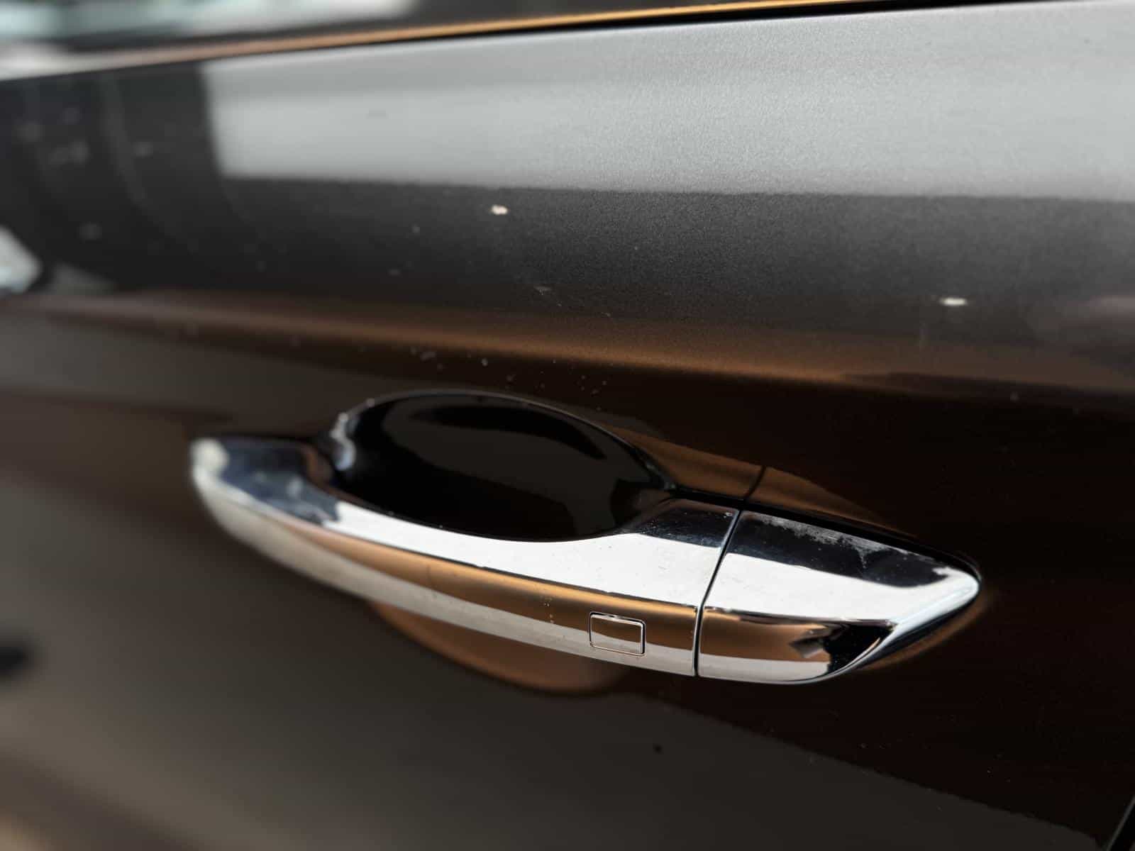 2019 Genesis G70 Prestige 2.0T - Image 12