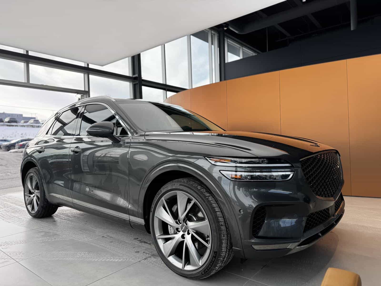 2025 Genesis GV70 Prestige 2.5T - Image 1