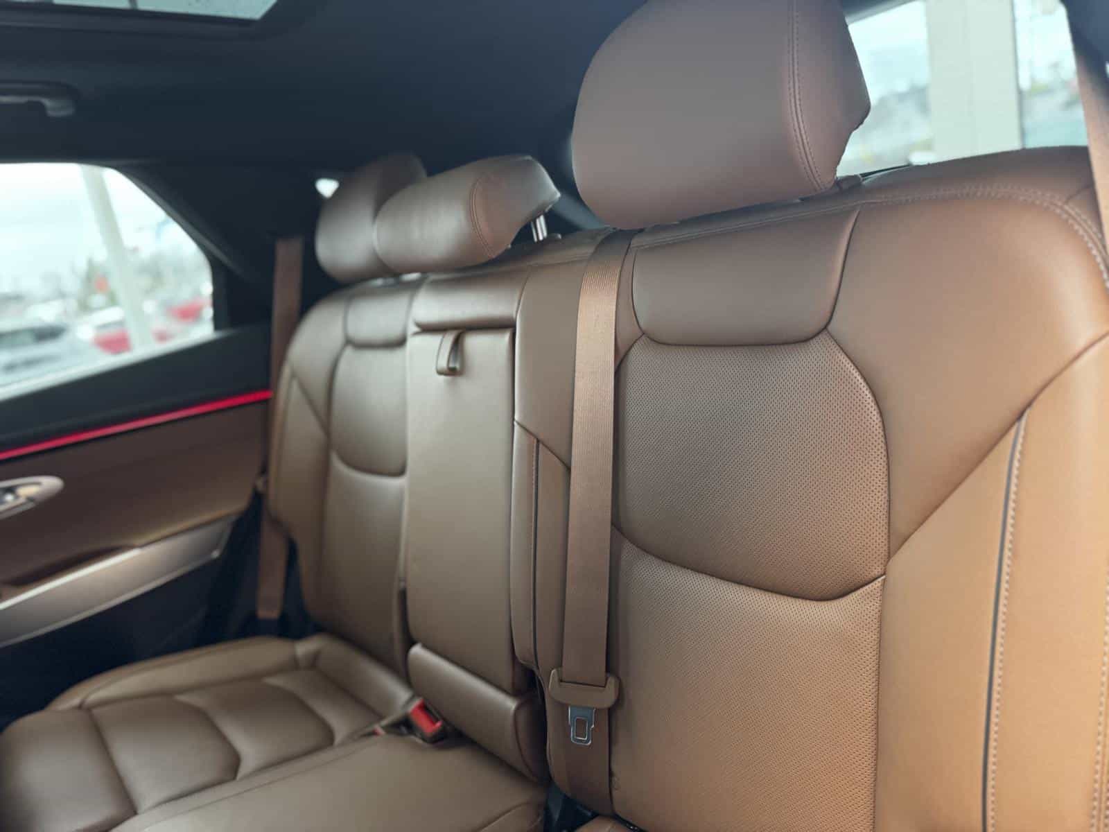 2026 Genesis GV70 Advanced Tech 2.5T - Image 10