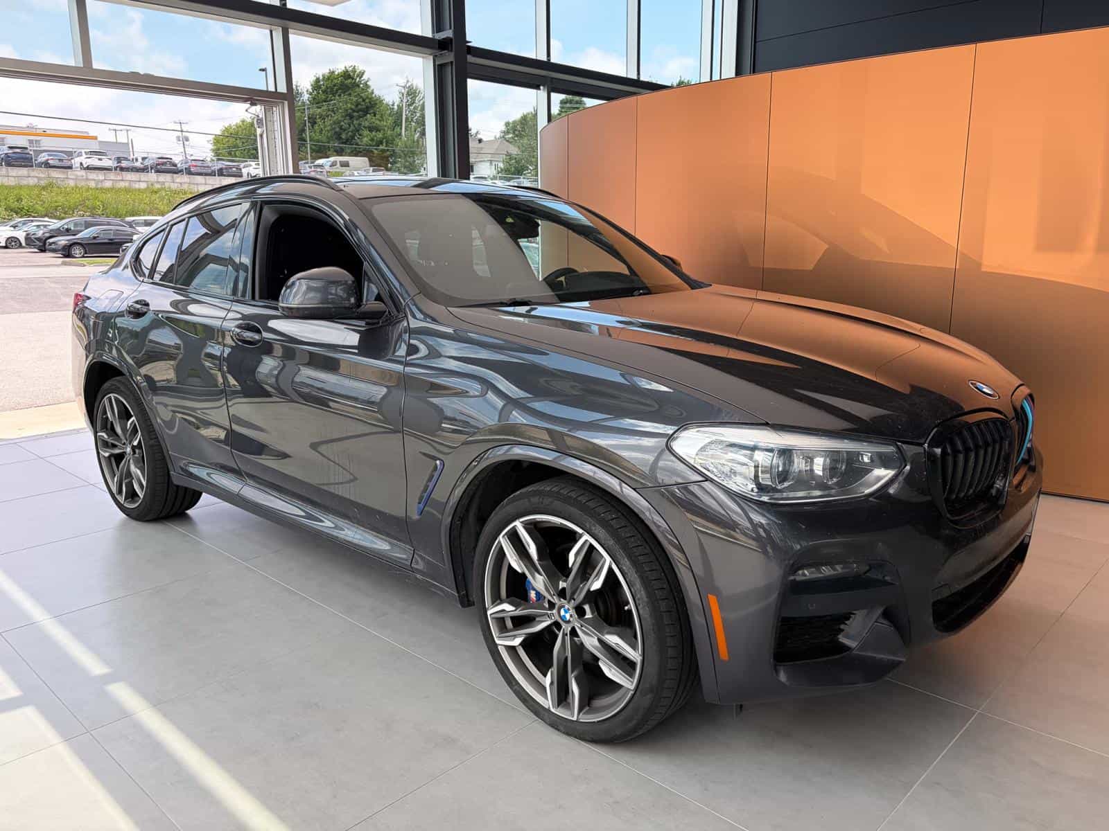 2020 BMW X4 xDrive30i - Image 1
