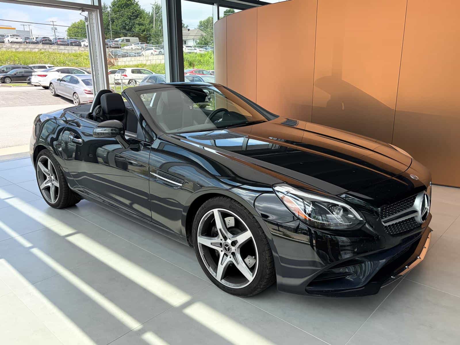 2018 Mercedes-Benz SLC-Class SLC300 - Image 1